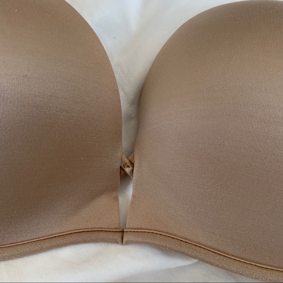Victoria's Secret Bombshell Push-Up Bra 32B Beige Tan Silky Smooth Satin - Picture 8 of 9